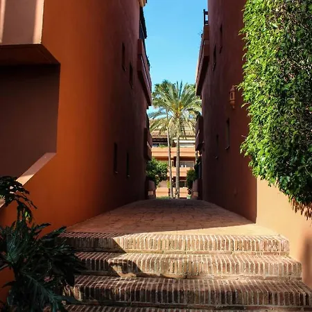 Apartment Magnificent Duplex Penthouse In Puerto Banus *